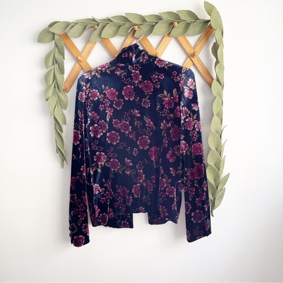 1.State Floral Velvet Blazer - Picture 3 of 6